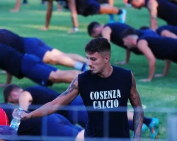 Cremonese, Nasti: “Palermo e Verona favorite per la promozione”