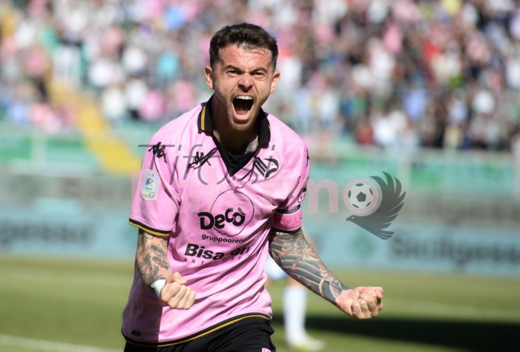 FOTO – Palermo, Vasco-Brunori? La risposta dell’attaccante