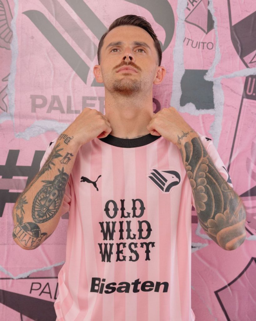 Palermo, la nuova maglia va a ruba: subito sold out?