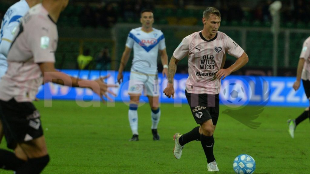 Palermo-Cremonese 3-2: magia di Stulac sul finale e tre punti d’oro