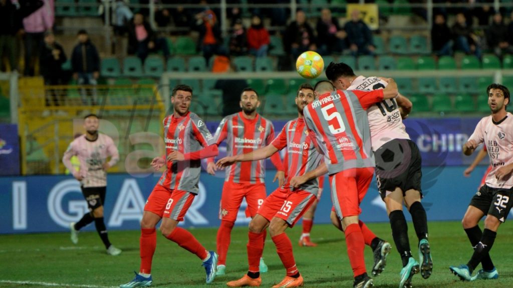 Repubb. – Rosa, in difesa si cambia