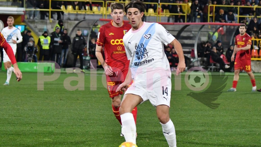 Catanzaro-Palermo 1-1, le pagelle: brilla Ranocchia. Rimandato Soleri