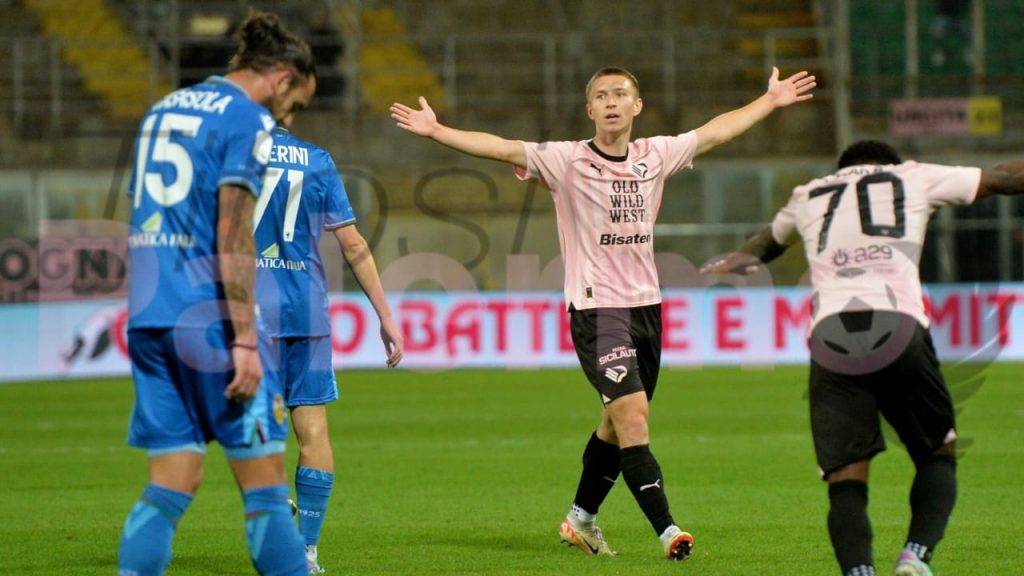 Palermo-Ternana 2-3: crollo dei rosanero al Barbera