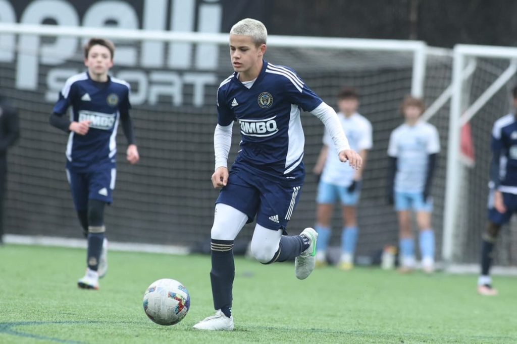 City Group, il 15enne Cavan Sullivan brilla allo stage col Manchester