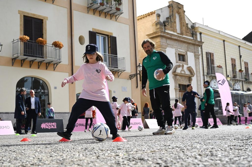 Palermo e non solo, in campo per “Il calcio è un gioco da ragazze”