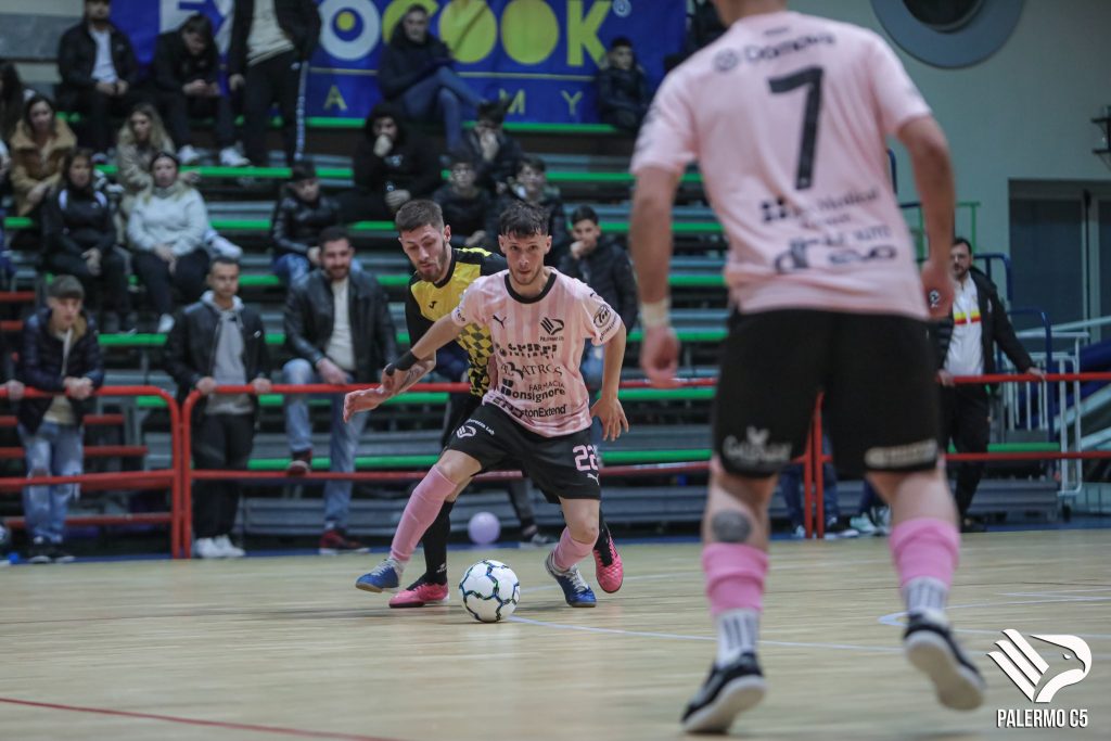 Palermo C5, ripresa fatale: la capolista Cus si impone 5-1 al Pala Don Bosco