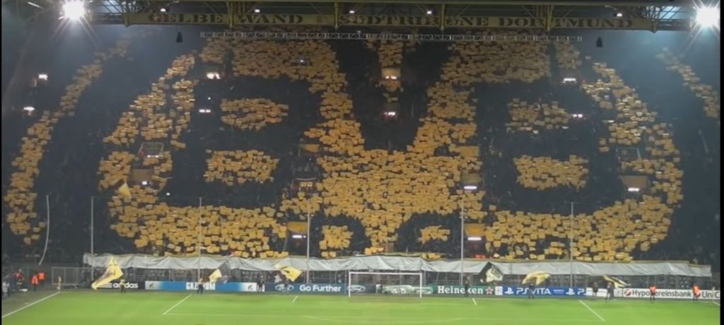 Bologna, i tifosi del Dortmund devastano i bagni al Dall’Ara