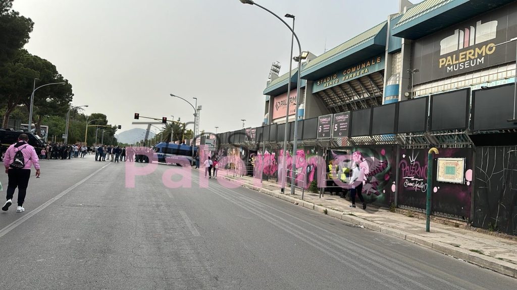 Palermo, pochi i posti over a disposizione