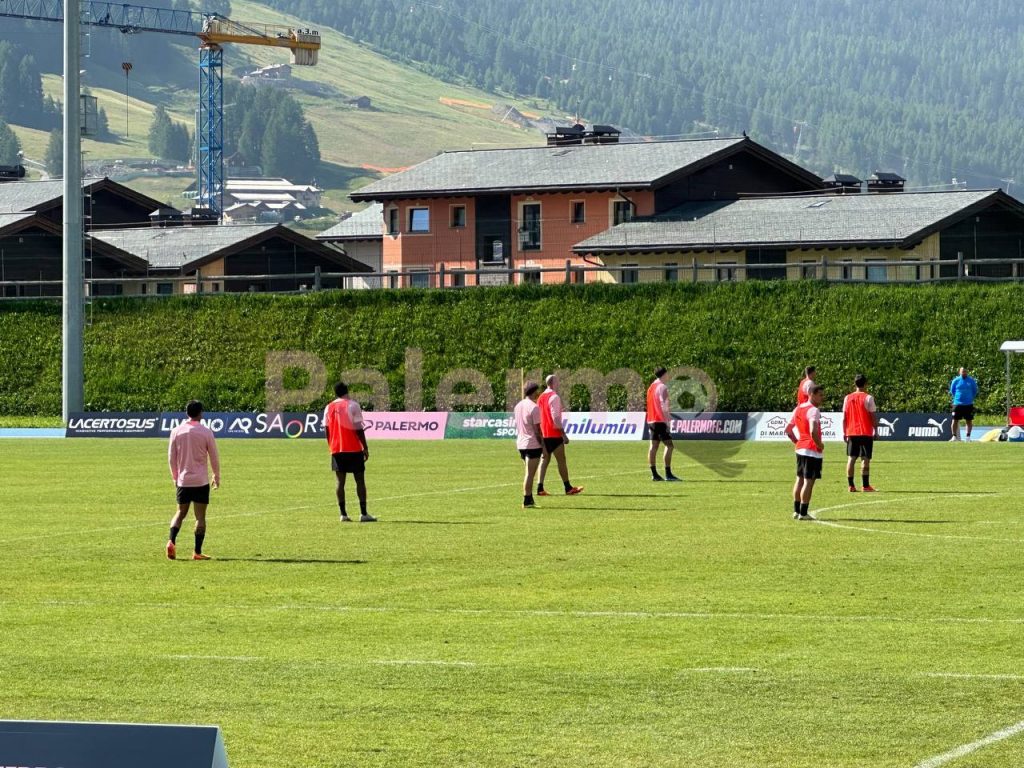 FOTO – Palermo, le immagini dell’allenamento mattutino a Livigno