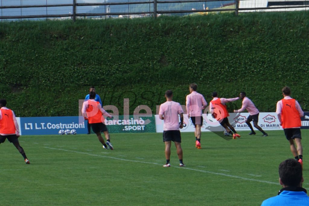 FOTO – Palermo, le immagini dell’allenamento mattutino a Livigno