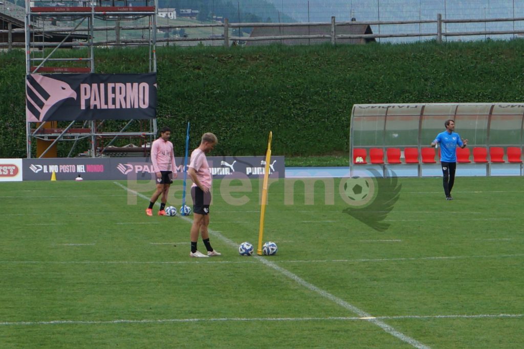 FOTO – Palermo, le immagini dell’allenamento mattutino a Livigno