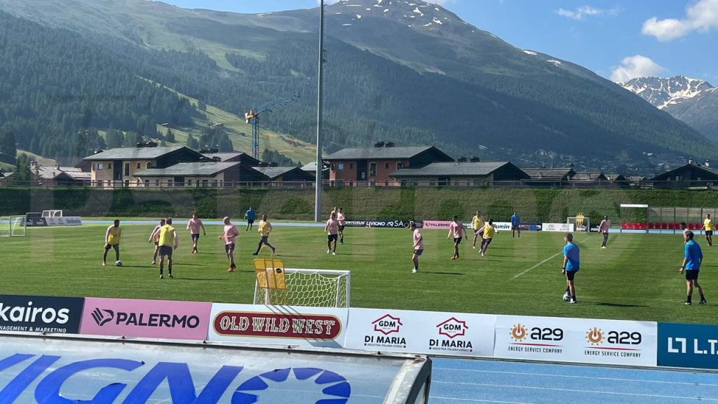 FOTO – Palermo, le immagini dell’allenamento mattutino a Livigno