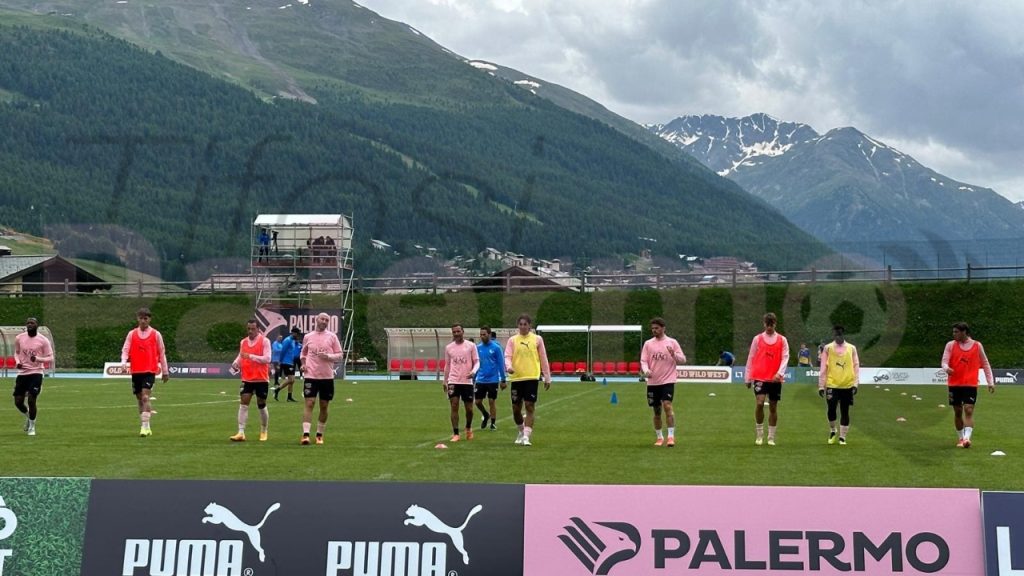FOTO – Palermo, le immagini del primo test amichevole