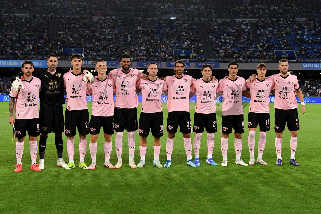 Napoli Palermo 5-0, blackout rosanero: non c’è storia, è manita partenopea