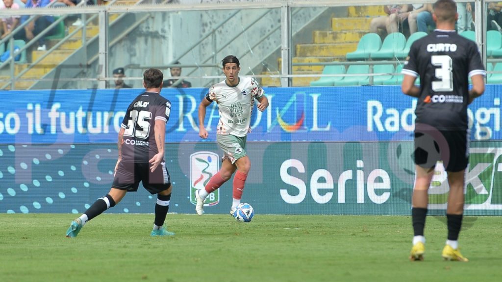 Palermo-Cesena 0-0, pari al Barbera: rimandata la prima vittoria in casa