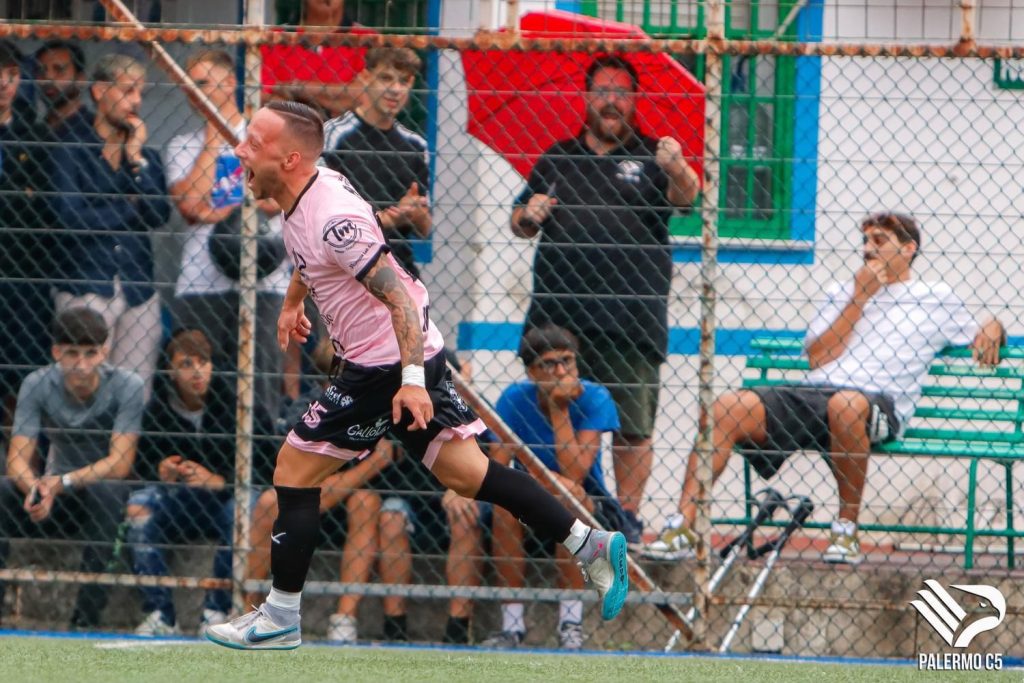 Palermo C5, il derby si tinge di rosanero: 89ers travolti 4-1