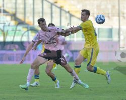 Repubb. – Da Gomes a Le Douaron c’è un Palermo sotto esame