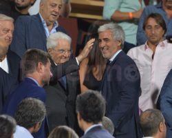 Repubb. – Mattarella e il Gasperini rosa, la vita da tifoso del Presidente