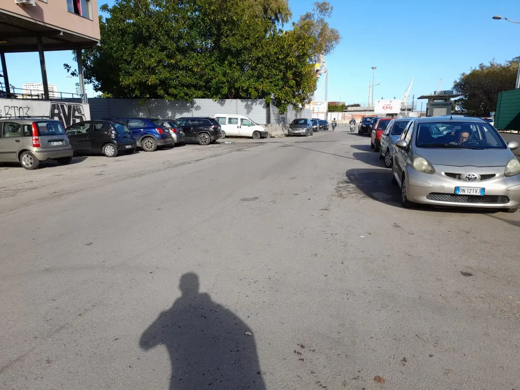 Piazza della pace anello ferroviario