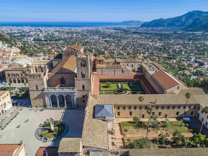 Monreale abusi minorenni