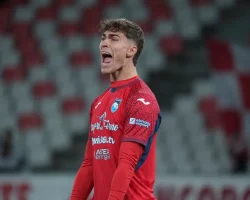 Bari-Pescara, Desplanches protagonista: rigore parato due volte