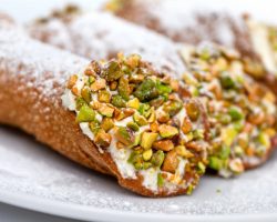 Guida Michelin, i sei dolci italiani più amati: due sono siciliani