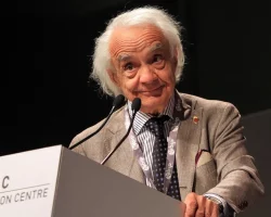 Lutto nel mondo della fisica: è scomparso Antonino Zichichi