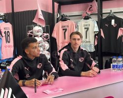 FOTO – Palermo, Johnsen e Rui Modesto incontrano i tifosi