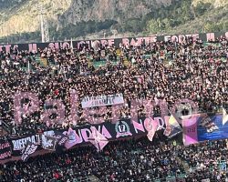 FOTO – Palermo, lo striscione dedicato al piccolo Domenico
