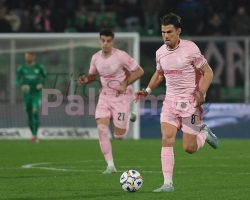 Segre: “Sputeremo sangue fino all’ultimo, i tifosi si meritano tutto questo”