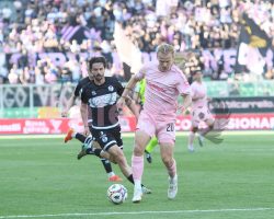 Palermo-Cesena 2-0: il solito Pohjanpalo affonda Cole