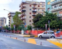 Incidente stradale in viale Lazio: c’è una vittima