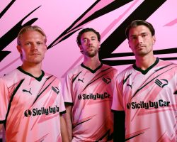 FOTO – Palermo, svelata la nuova maglia HOME: le immagini