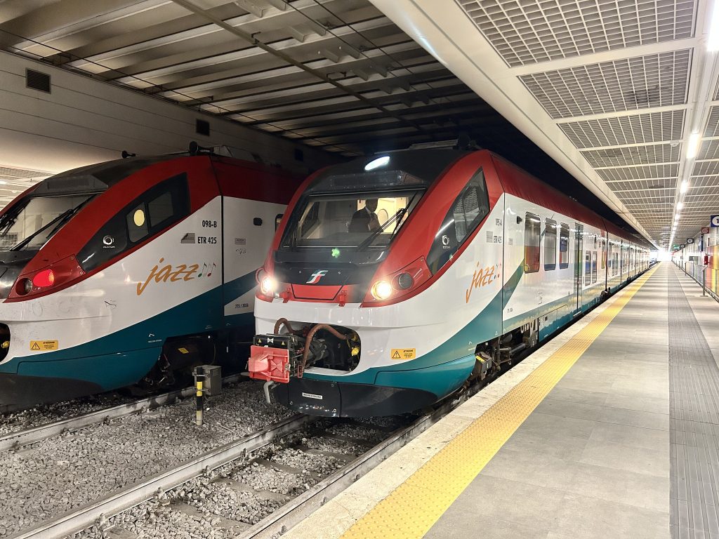 Treno rame ferro