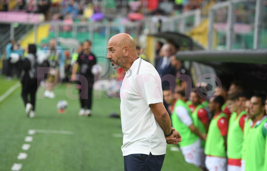 Padova, la decisione su Calabro dopo il ko contro l’Entella