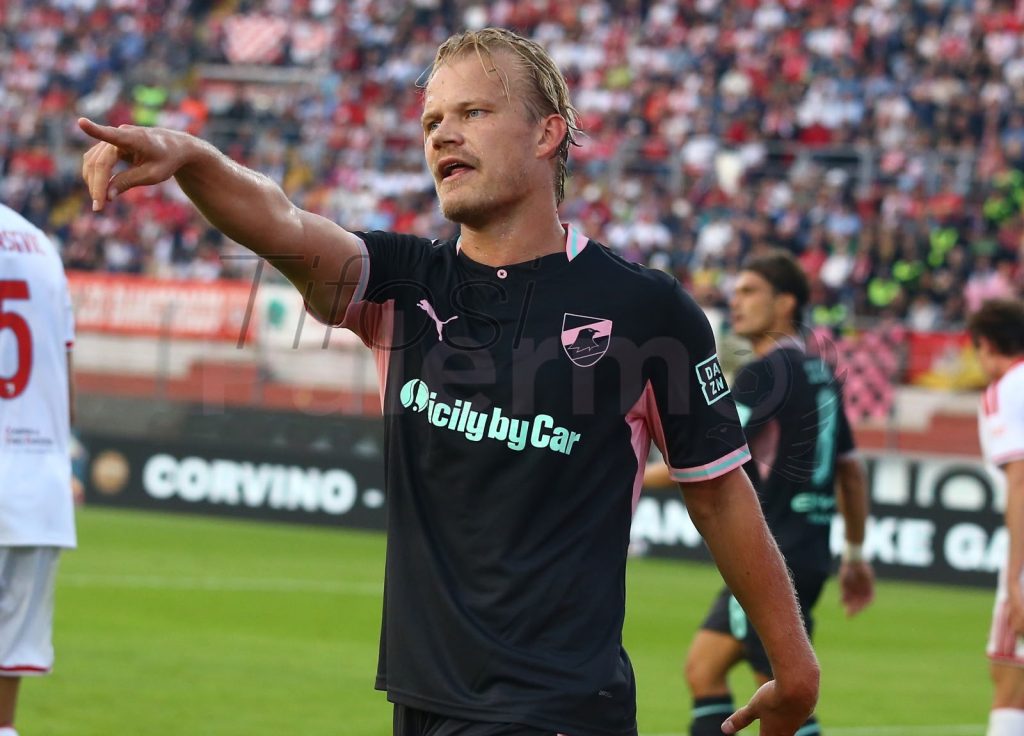 Mantova-Palermo 0-2: Segre apre, chiude Hernani. Spallata alla Serie B