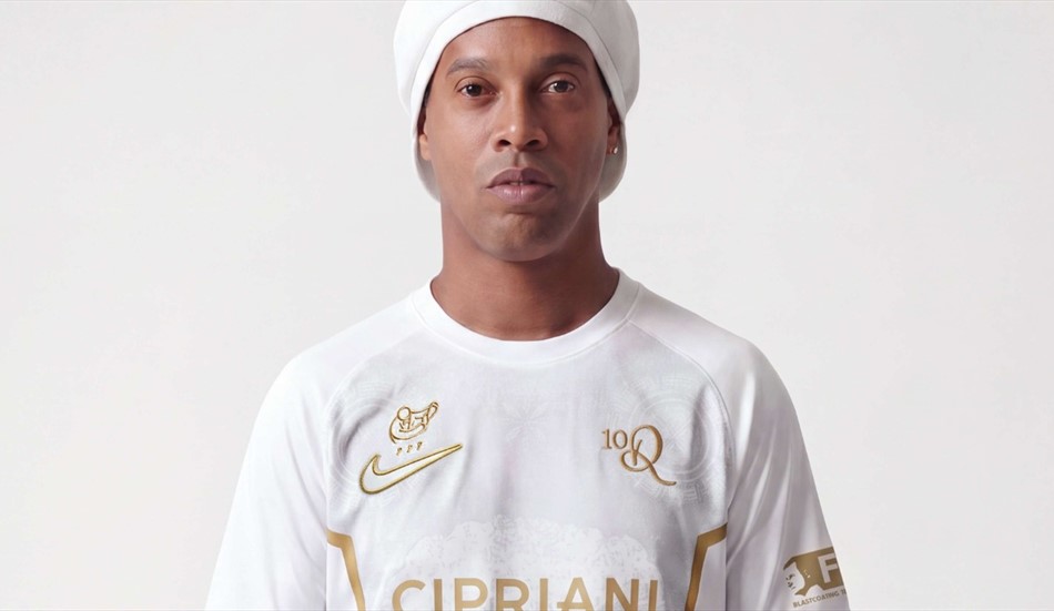 Ravenna, conto alla rovescia per l’esordio di Ronaldinho: spunta una data