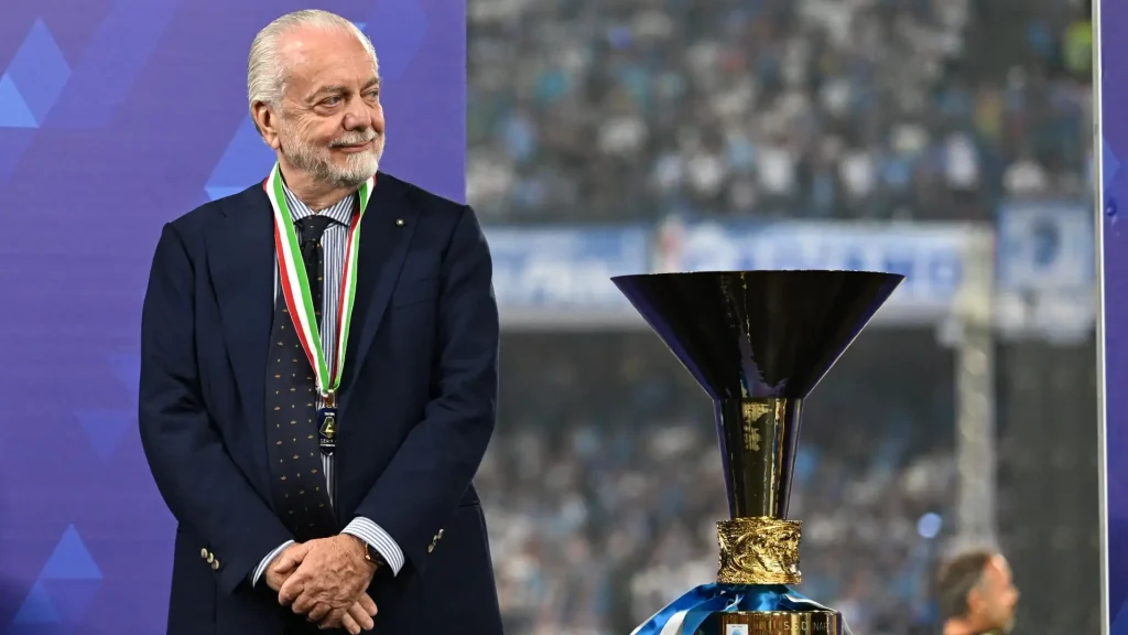 Napoli, De Laurentiis: “Regolamento? Eliminerei l’intervallo”