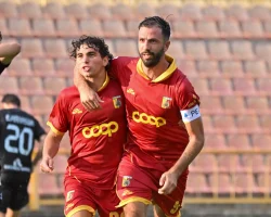 Serie B, 8a giornata: sconfitta tennistica per il Catanzaro